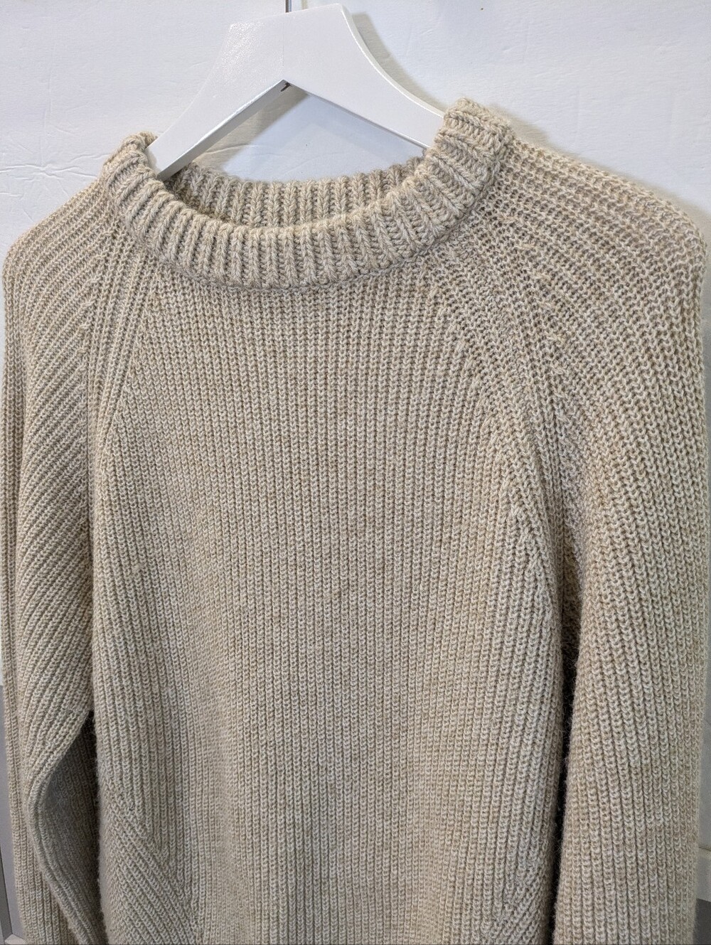 Modern Citizen Fisherman Sweater XS Oatmeal Tan Chunky Knit Side Slit Old Money - Picture 3 of 9